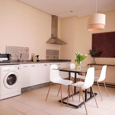 Guzman El Bueno Suites Seville Luaran gambar