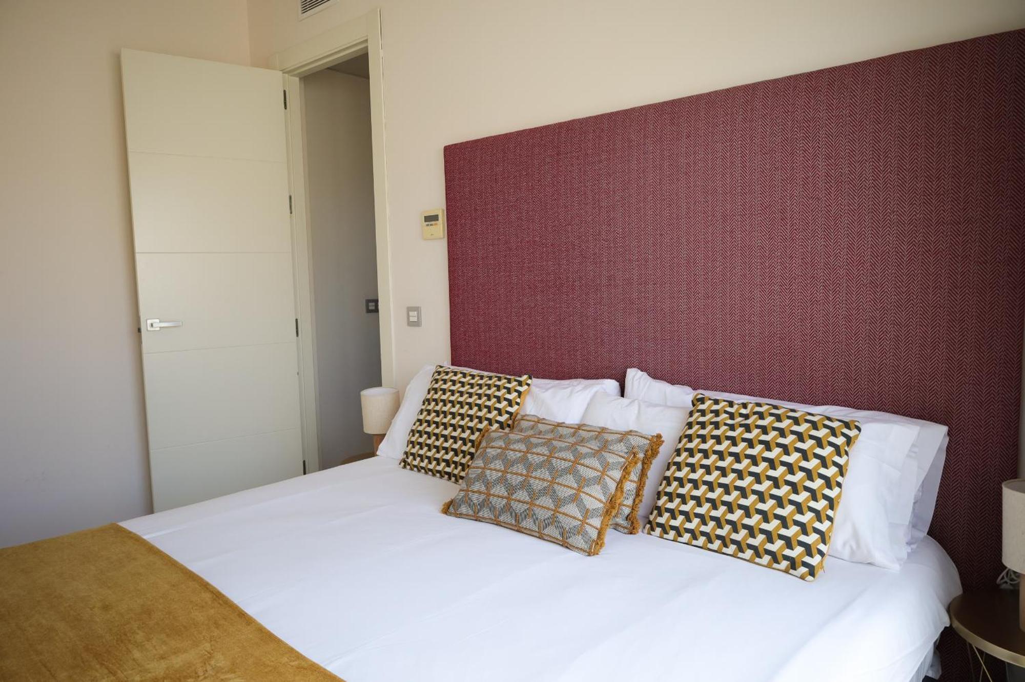Guzman El Bueno Suites Seville Luaran gambar