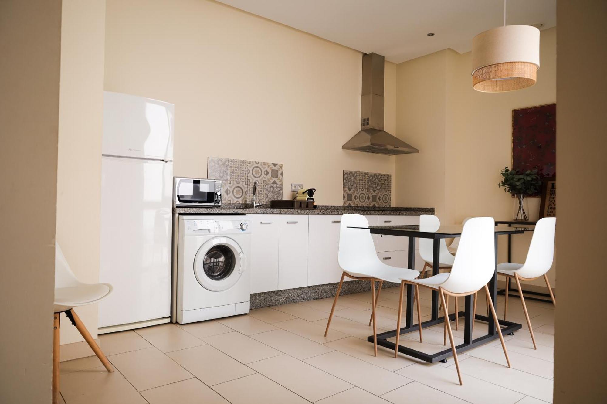 Guzman El Bueno Suites Seville Luaran gambar