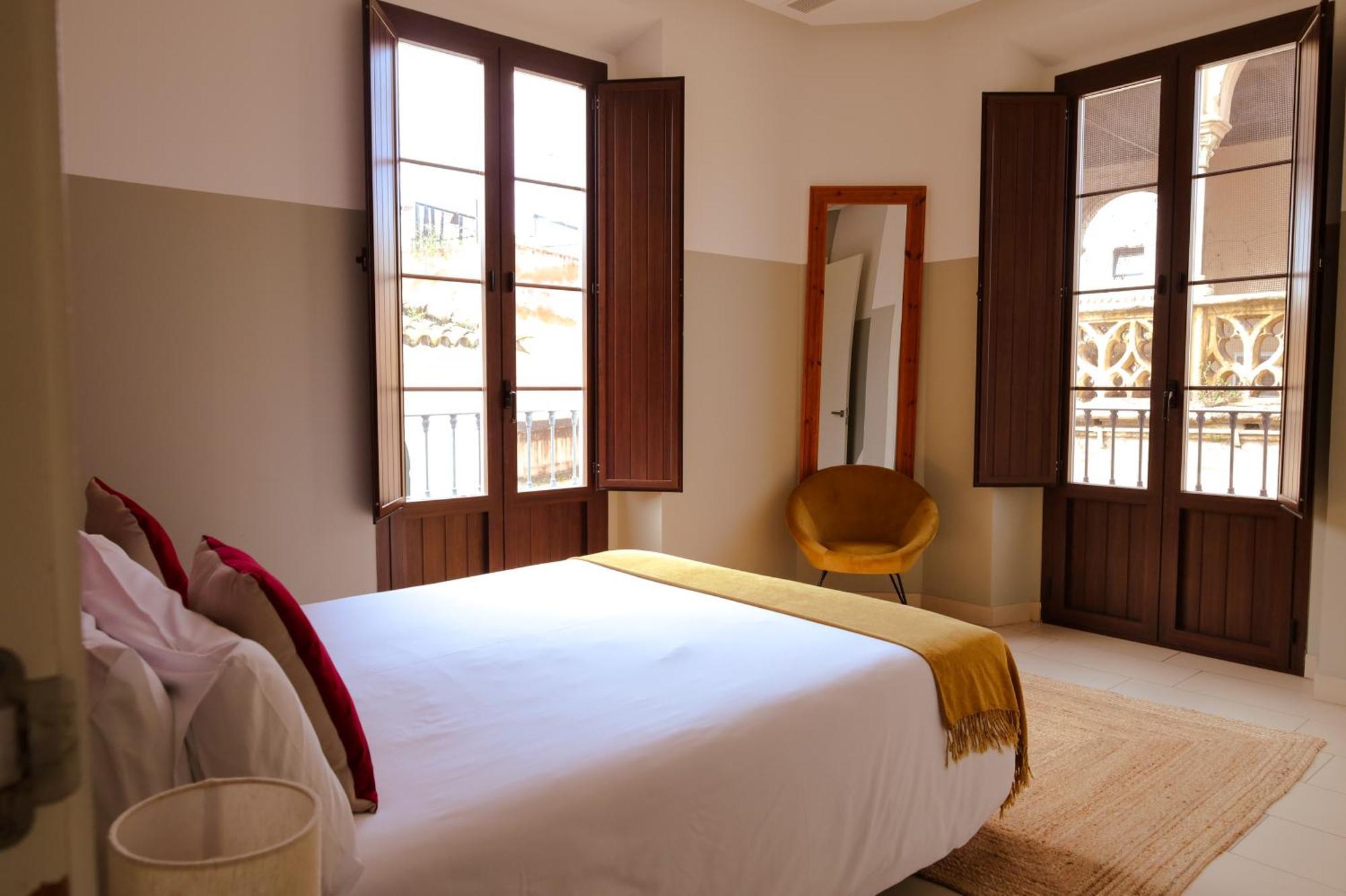 Guzman El Bueno Suites Seville Luaran gambar