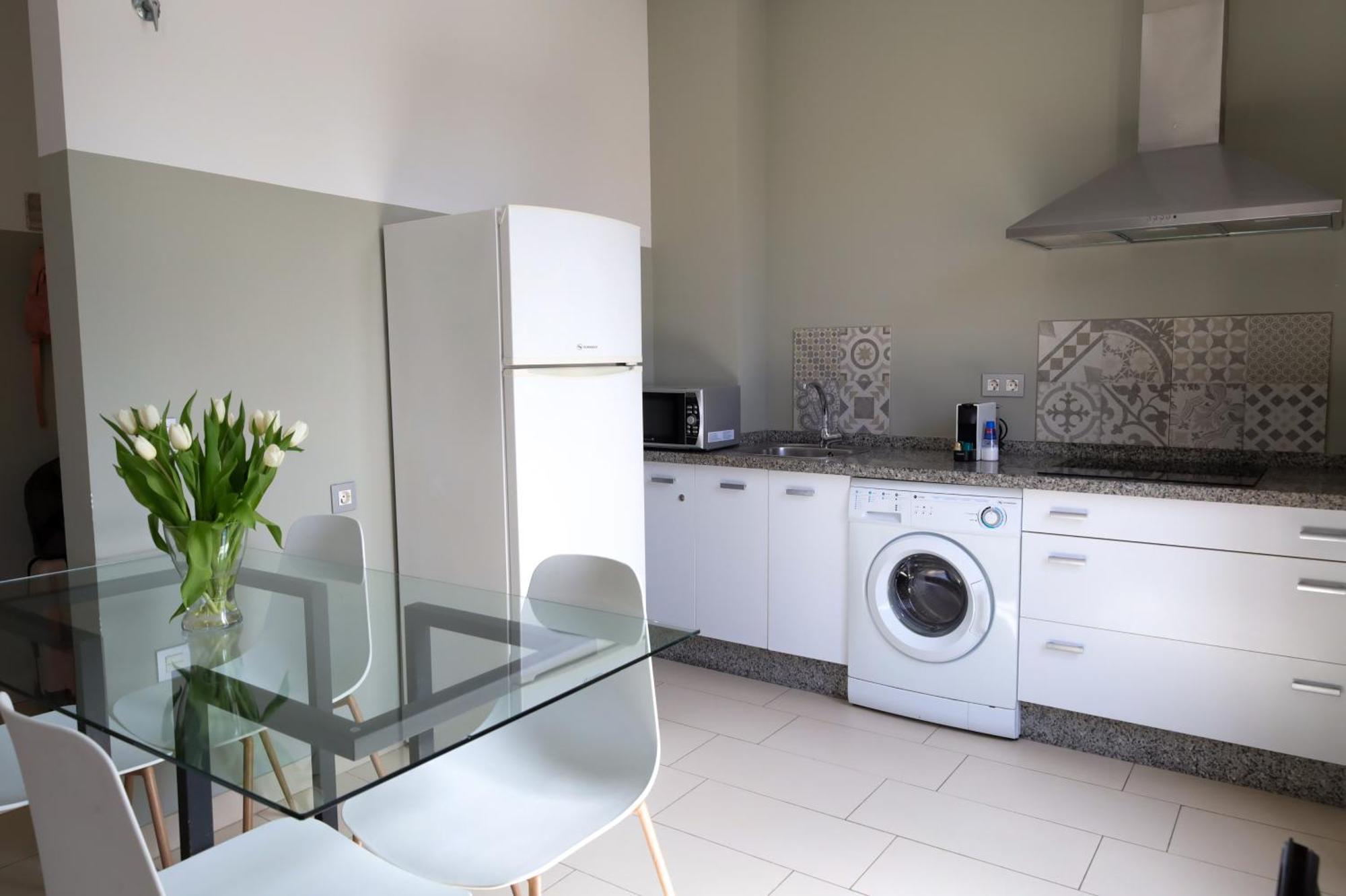 Guzman El Bueno Suites Seville Luaran gambar