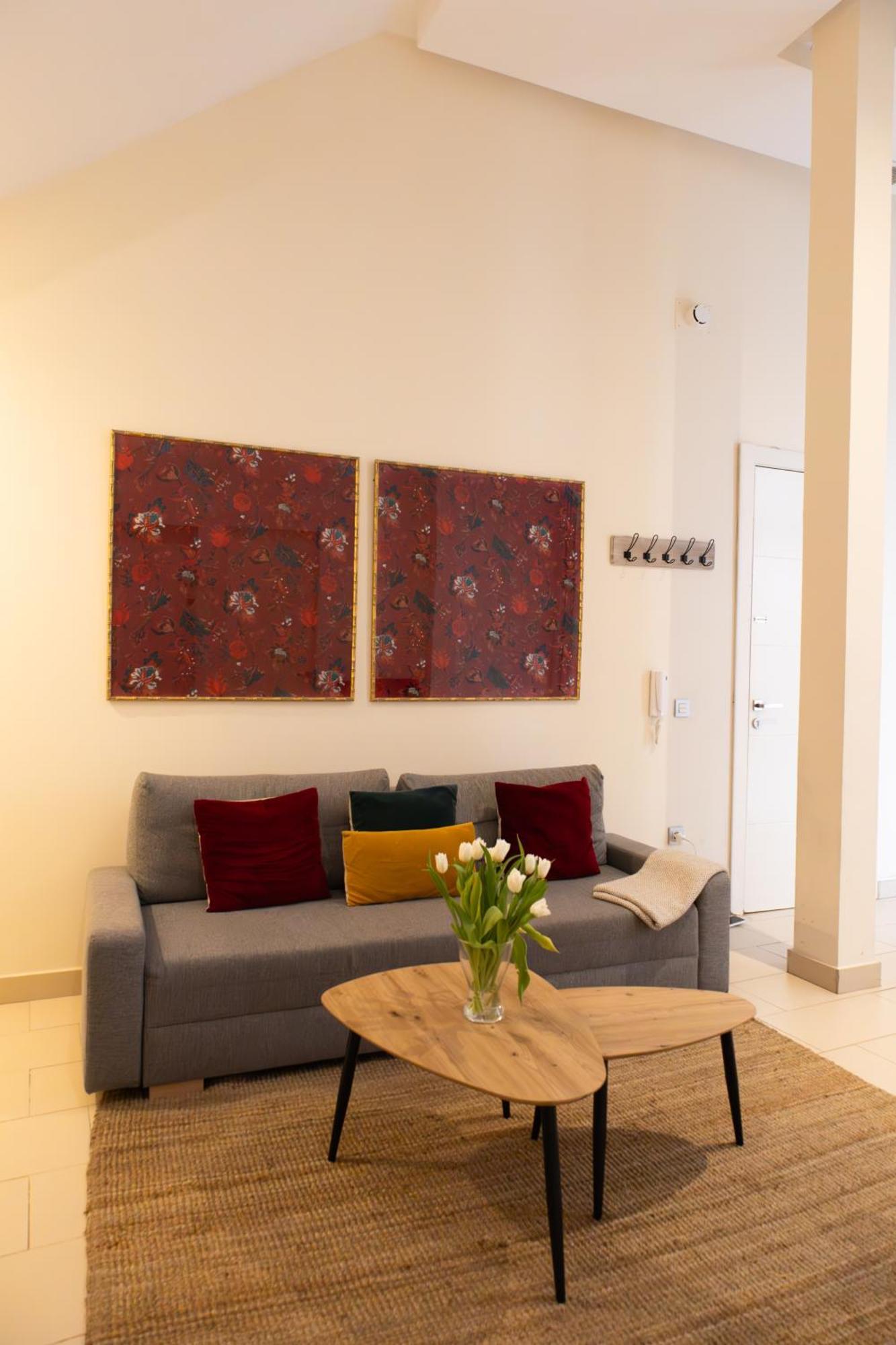 Guzman El Bueno Suites Seville Luaran gambar